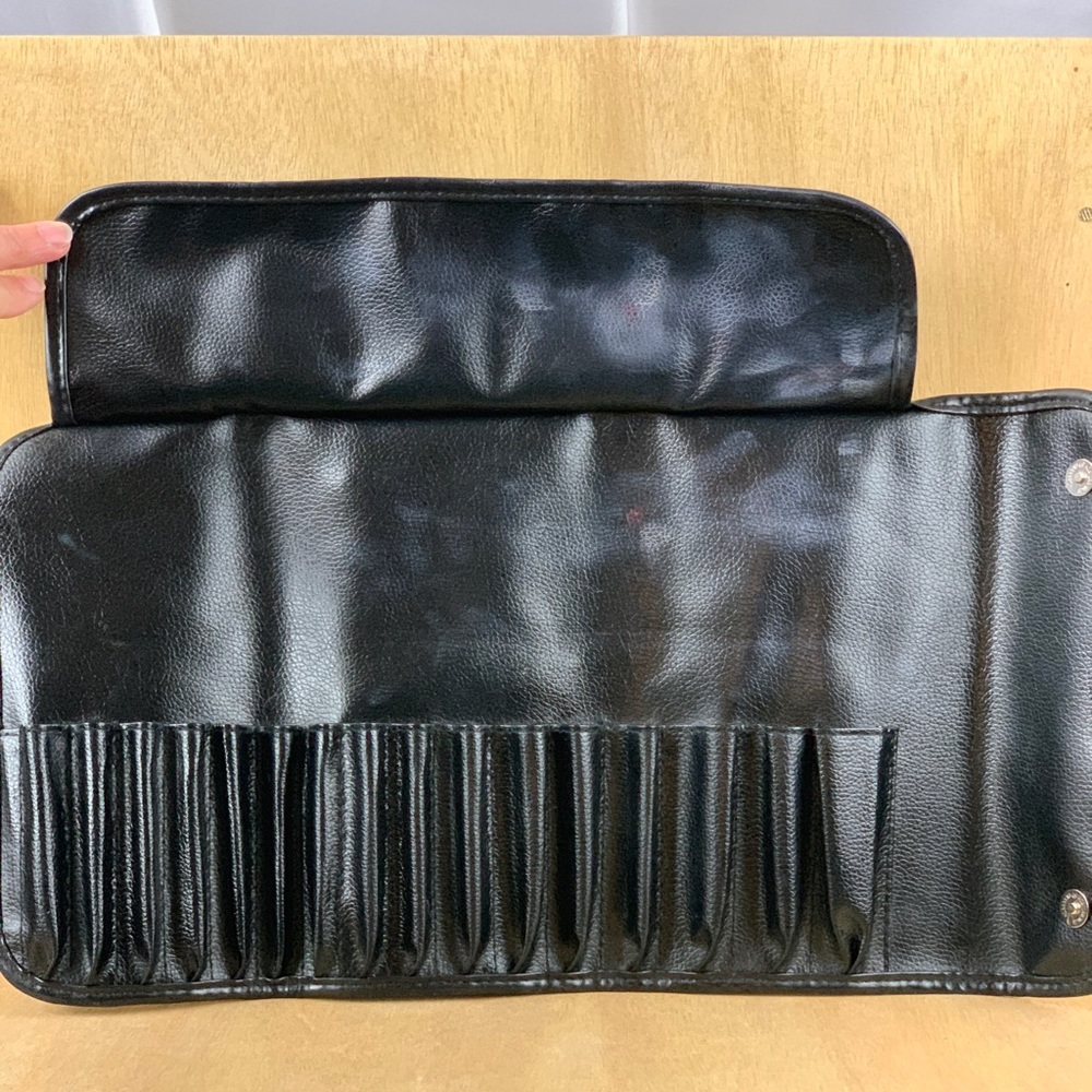 Anyou Black Makeup Brush Holder